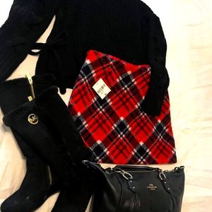 Women Woolen Mini Skirt
